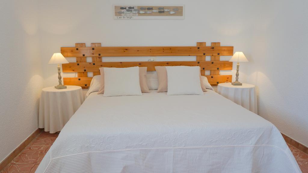 Apartments Campanitx - Astbury Formentera เอสกาโล ภายนอก รูปภาพ